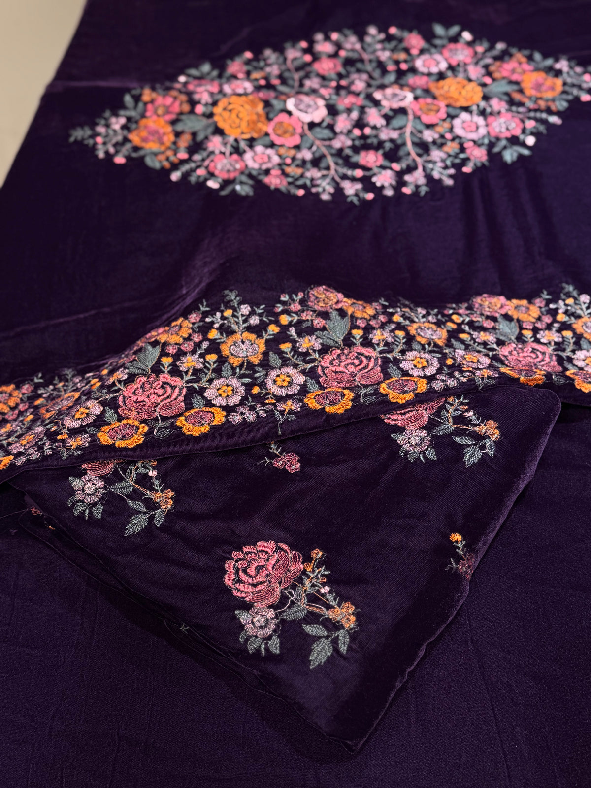 VELVET | Light Buti