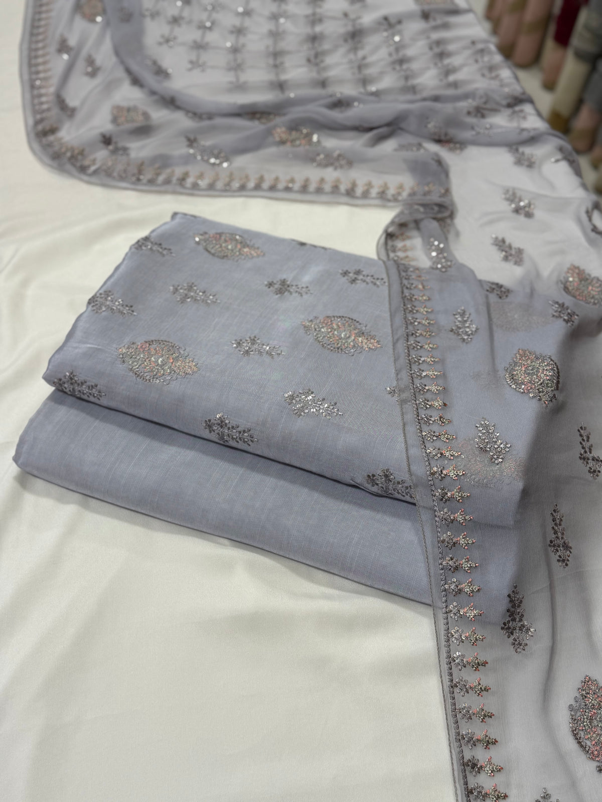 Row Silk 3Ps | Multi Threads
