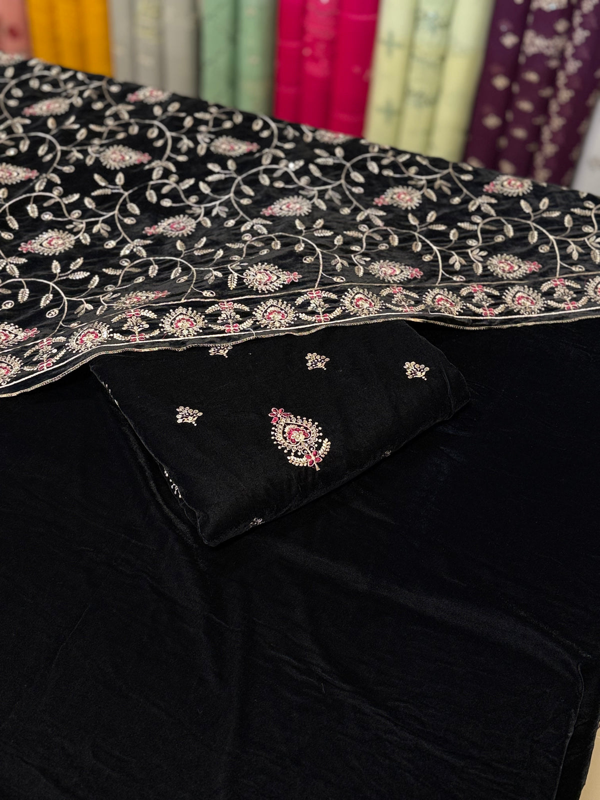 Velvet 3Ps | Multi Buti Shawl