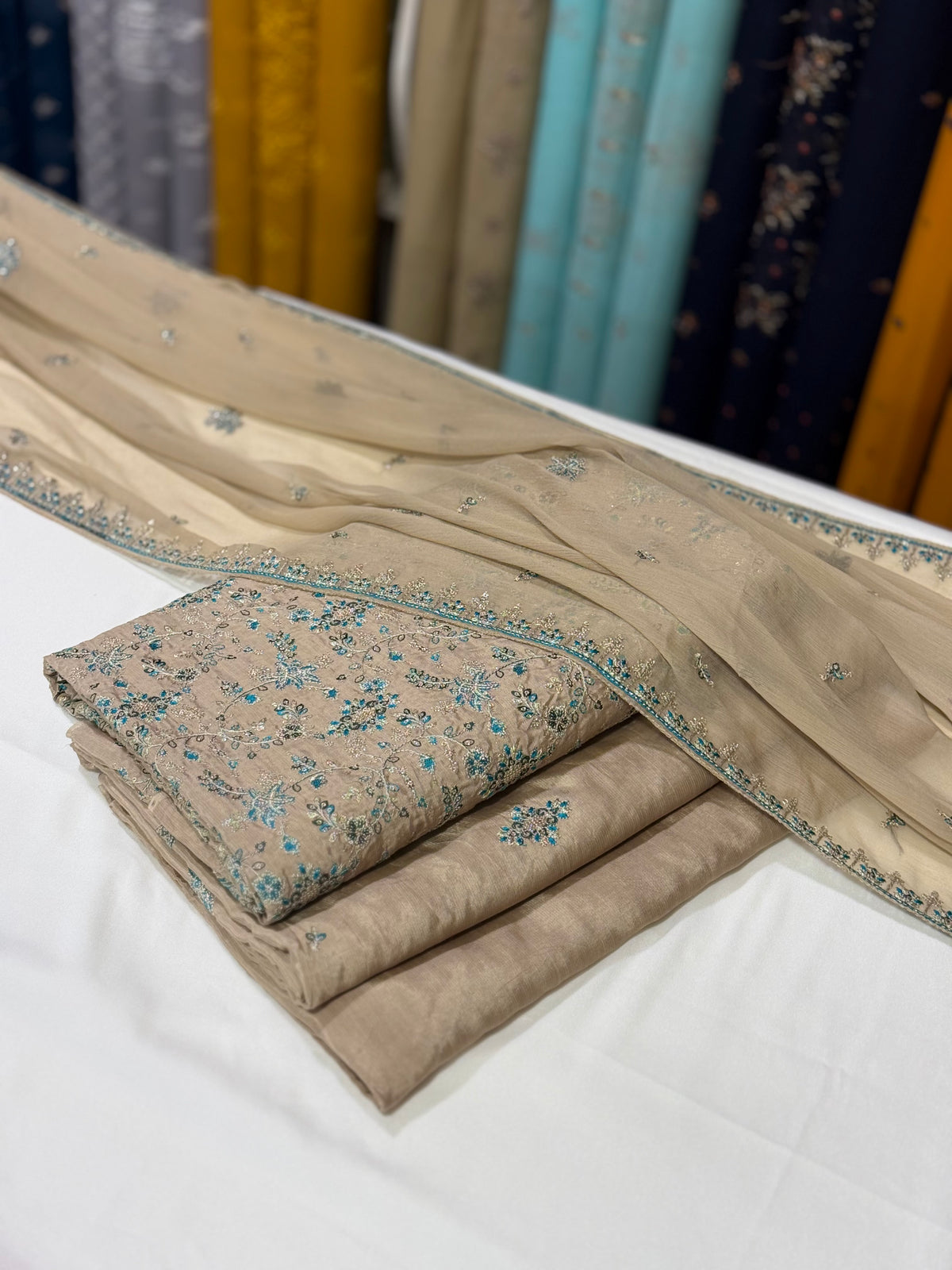Row Silk 3Ps | Kashmiri Design